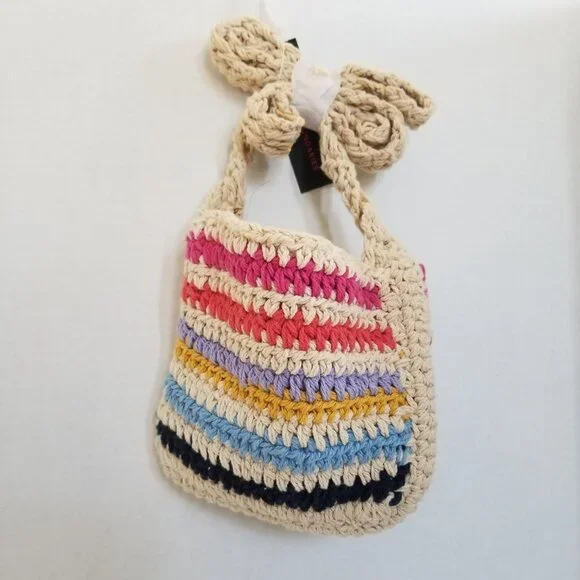 Multi Color Crossbody Handbag - Picture 2 of 9